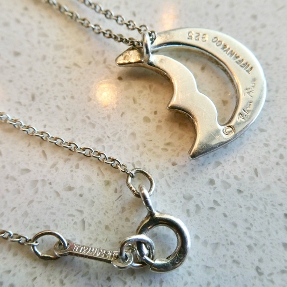 Tiffany & Co Paloma Picasso Sterling Silver Crescent Moon Pendant Necklace - Picture 4 of 9